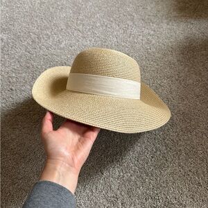 Furtalk Tan Wide-Brim Hat with bow in back. So cute! NWT